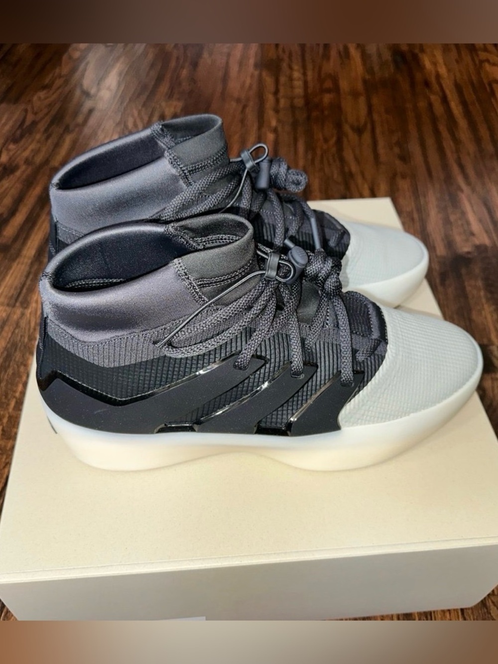 Fear of God Athletics X Adidas FOG Basketball I Carbon Sesame (IE6179) Size 11